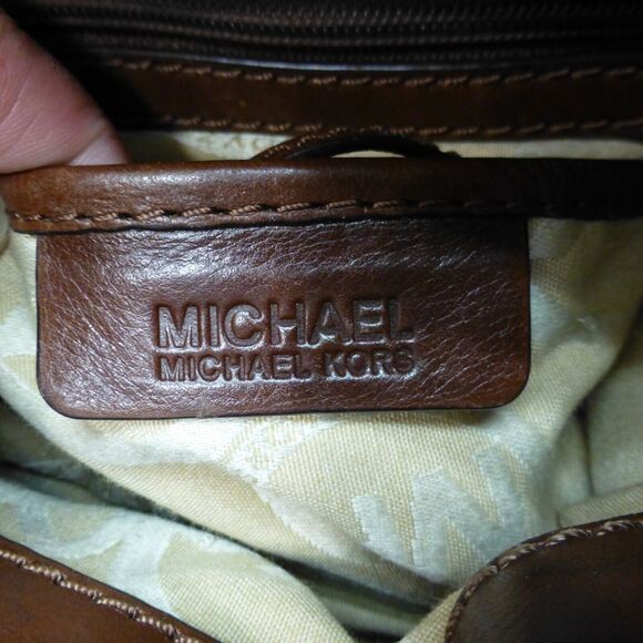 Michael Kors Hamilton Canvas Handbag Tote Purse Leather Handles Strap Lock - Picture 6 of 12